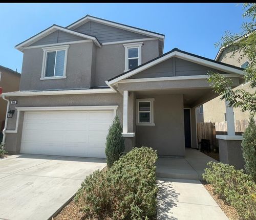 840 Corazon Ave, Clovis, CA, 93619-7987 | Card Image