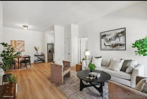 20-8320 Regents Rd, San Diego, CA, 92122-1300 | Card Image