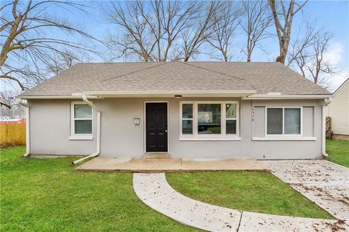 4938 Canterbury Rd, Roeland Park, KS, 66205-1619 | Card Image