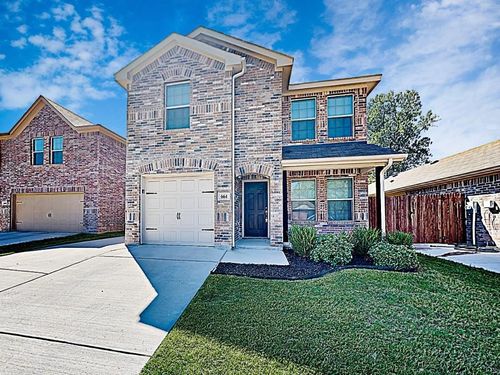 664 River Garden Dr, Fort Worth, TX, 76114-3160 | Card Image