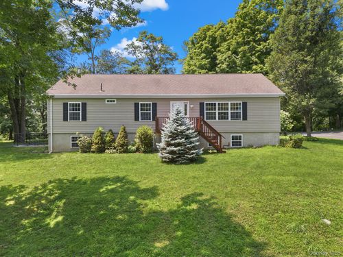 145 Marshall Rd, Salt Point, NY, 12578-2235 | Card Image