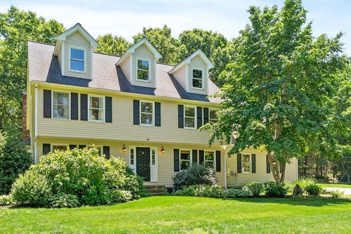 21 Bridie Ln, Norfolk, MA, 02056-1739 | Card Image