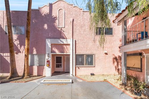 2186-2186 E Desert Inn Rd, Las Vegas, NV, 89169-3208 | Card Image