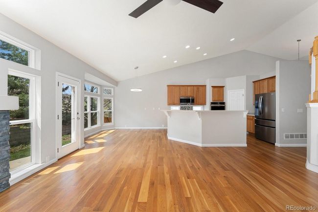 627 Millbrook Cir, House other with 5 bedrooms, 4 bathrooms and 6 parking in Castle Rock CO | Image 10