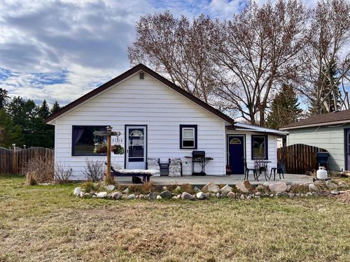 5104 51 Ave, Edgerton, AB, T0B1K0 | Card Image