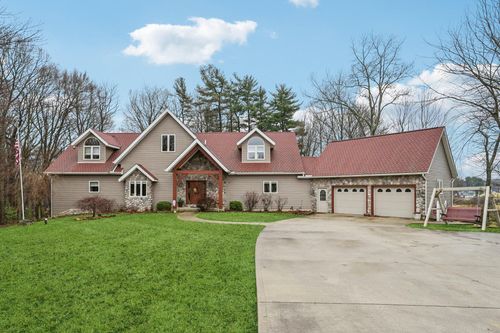123 Misty Meadows Dr, Heath, OH, 43056-9566 | Card Image