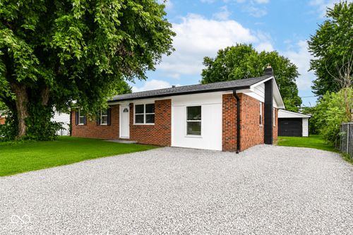 59 Magnolia St, Martinsville, IN, 46151-3132 | Card Image
