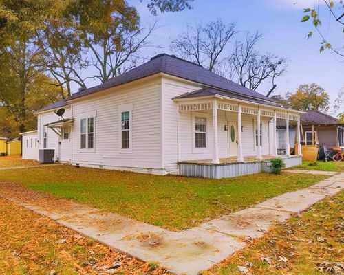 628 E 2nd St, Stuttgart, AR, 72160-3740 | Card Image