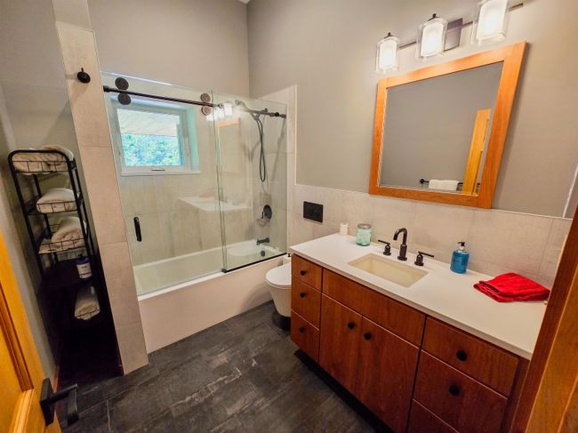 937 Hayden Rd, House other with 3 bedrooms, 3 bathrooms and null parking in East Calais VT | Image 12