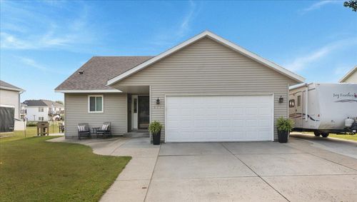 511 Morningside Ave, Paynesville, MN, 56362-1714 | Card Image