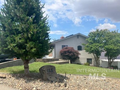 411 Valley Vista Blvd, Lewiston, ID, 83501-6700 | Card Image