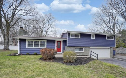 465 Holt Rd, Webster, NY, 14580-9135 | Card Image