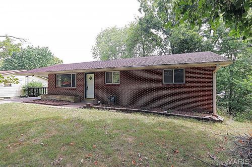 1417 Mary Ann St, Cape Girardeau, MO, 63701-4016 | Card Image