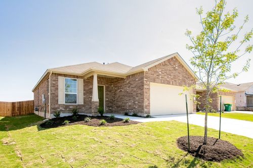 500 Martha Dr, Buda, TX, 78610-5276 | Card Image