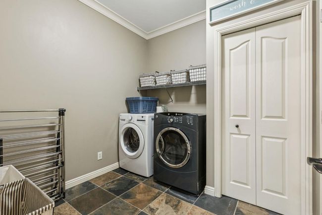 316 Everbrook Way Sw, House other with 4 bedrooms, 4 bathrooms and 4 parking in Calgary AB | Image 21
