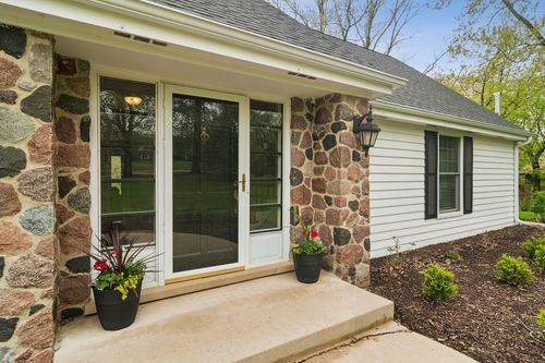 21884 N Andover Rd, Kildeer, IL, 60047-8523 | Card Image