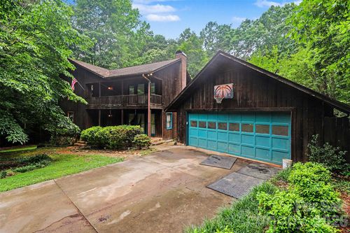 152 Shadywood Ln, Statesville, NC, 28677-2024 | Card Image