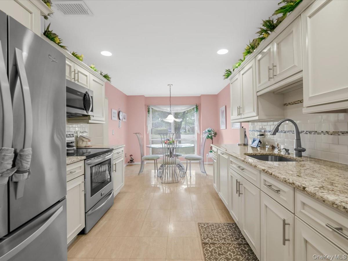 Residential in Smithtown 5