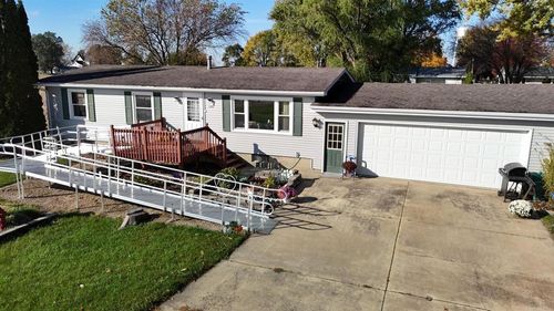 1106 2nd St Se, Tripoli, IA, 50676 | Card Image
