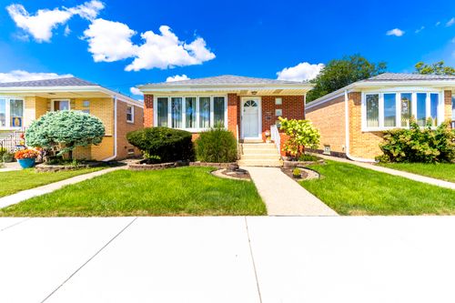 6040 W 59th Street, Chicago, IL, 60638 | Card Image