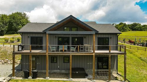 56 Grouse Berry Ln, Banner Elk, NC, 28604-6281 | Card Image
