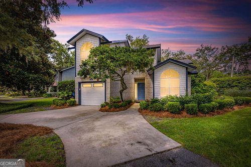 203 Grand Oaks Cir, Saint Simons Is, GA, 31522-2827 | Card Image