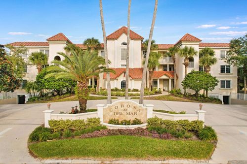 unit-203-33 Comares Ave, St Augustine, FL, 32080-2704 | Card Image