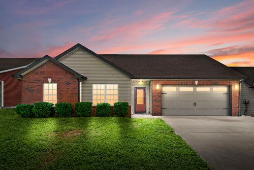 604 Hollow Crst, Clarksville, TN, 37042-1686 | Card Image