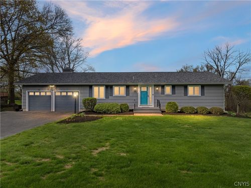 372 Genesee St, Oneida, NY, 13421-2612 | Card Image