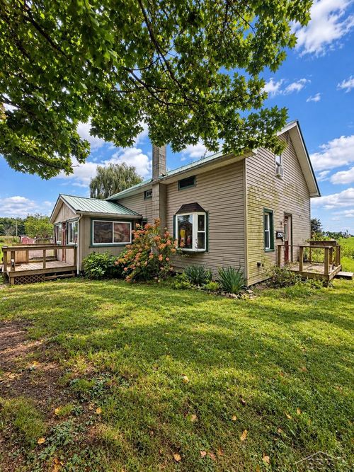 1751 W Card Rd, Hillsdale, MI, 49242-9620 | Card Image
