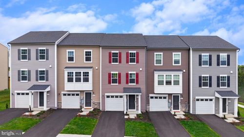 45 Nymph Rd, INWOOD, WV, 25428-3267 | Card Image