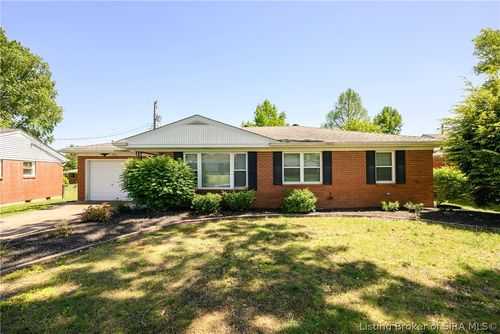 2316 Coyle Dr, New Albany, IN, 47150-4547 | Card Image