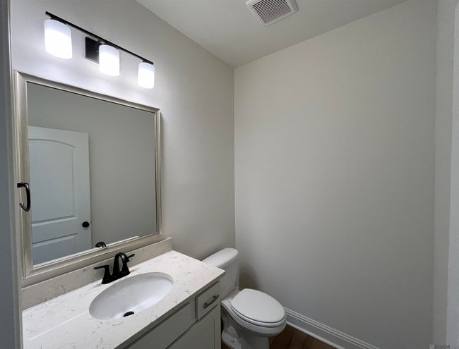 26090 Purdy Ave, House other with 4 bedrooms, 3 bathrooms and null parking in Denham Springs LA | Image 6
