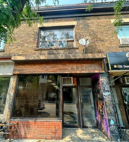 1528 Dundas St W, Toronto, ON, M6K1T5 | Card Image