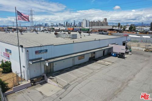 2915 E Washington Blvd, Los Angeles, CA, 90023-4218 | Card Image