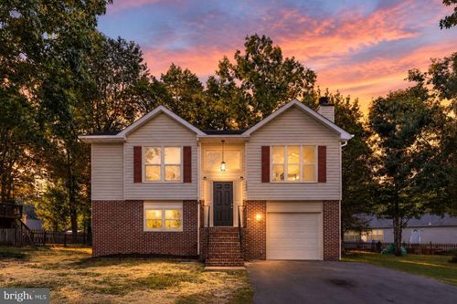 5706 Stone Meadow Dr, FREDERICKSBURG, VA, 22407-4374 | Card Image