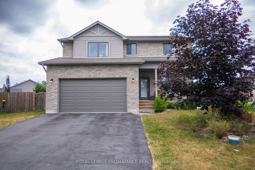 14 Pier Dr, Brighton, ON, K0K1H0 | Card Image