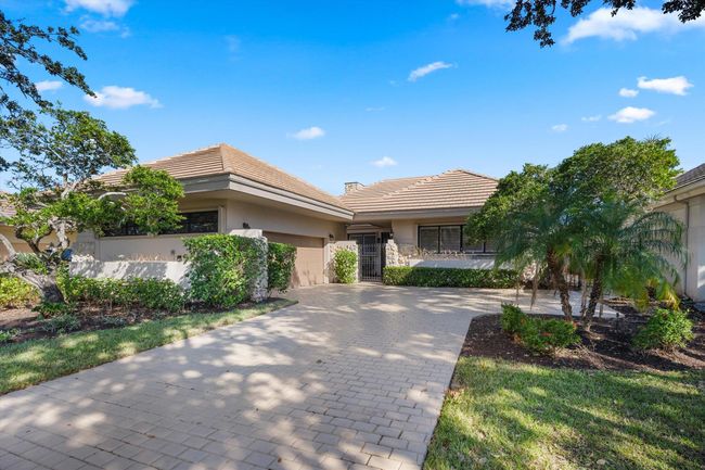 1810 Gulfstream Way, House other with 3 bedrooms, 2 bathrooms and null parking in West Palm Beach FL | Image 6