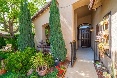 320 Leckenby Way, Folsom, CA, 95630 | Card Image