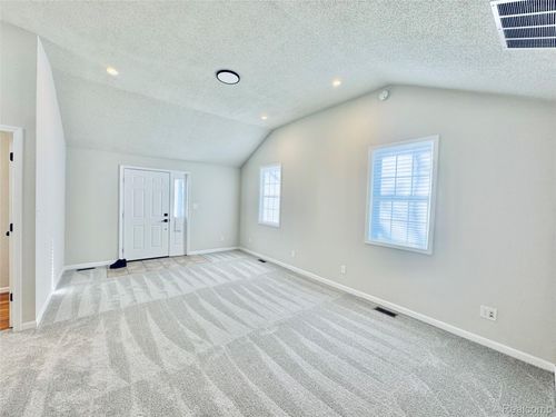 20917 Delaware St, Southfield, MI, 48033-5930 | Card Image