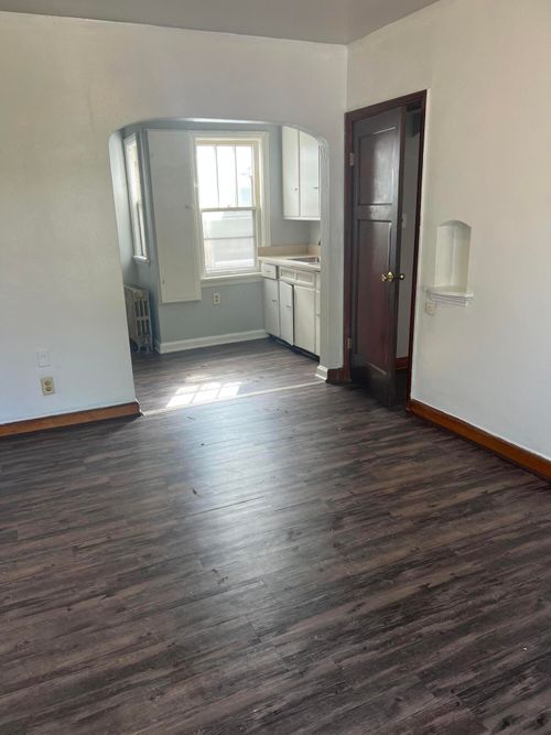 4901 S Packard Ave, Cudahy, WI, 53110-1629 | Card Image
