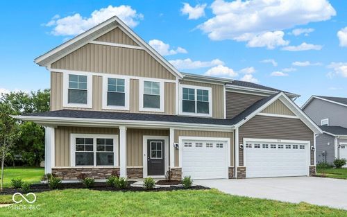 7056 Jackson Dr, Cumberland, IN, 46229-4142 | Card Image