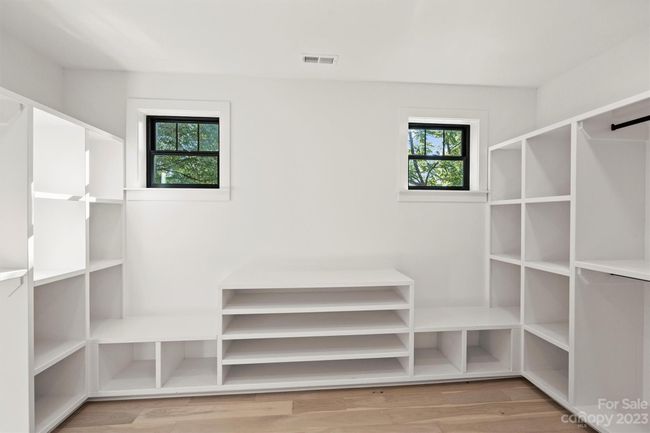 Custom closet | Image 21