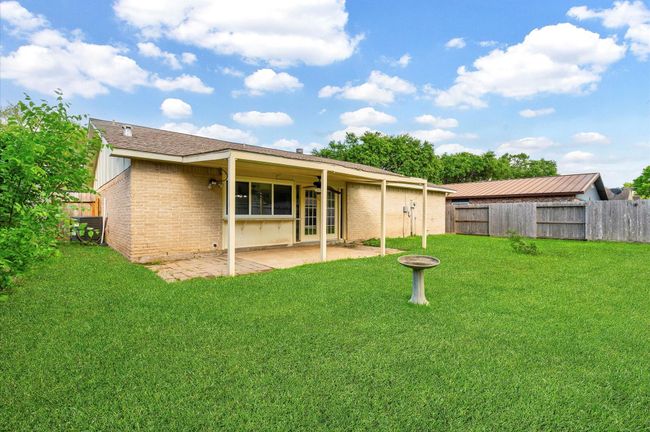 18215 Navajo Trail Dr, House other with 3 bedrooms, 2 bathrooms and 2 parking in Spring TX | Image 25