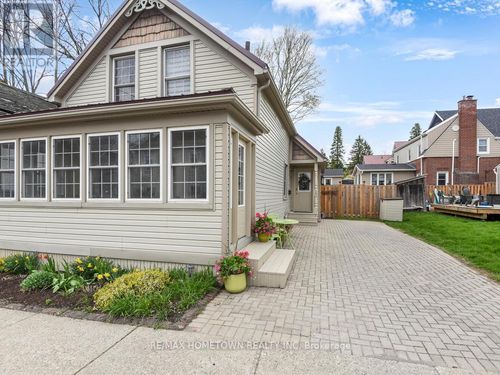 20 Hartley Street, Brockville, ON, K6V3N3 | Card Image