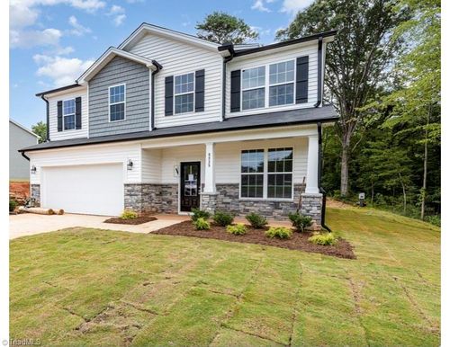 6835 Doral Dr, Tobaccoville, NC, 27050-9561 | Card Image