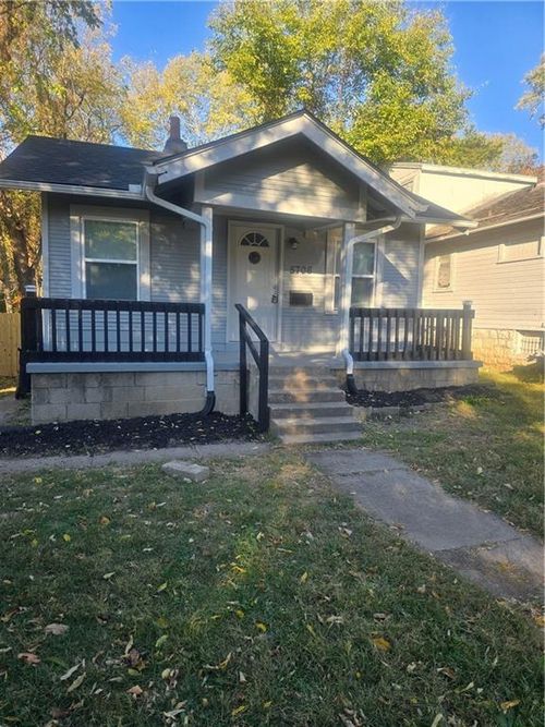 5706 Park Ave, Kansas City, MO, 64130-3426 | Card Image