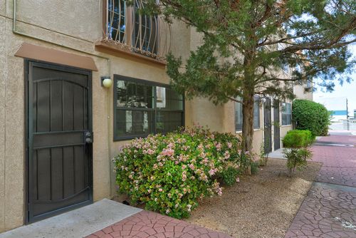 d-10-6041 Sequoia Rd Nw, Albuquerque, NM, 87120-3411 | Card Image