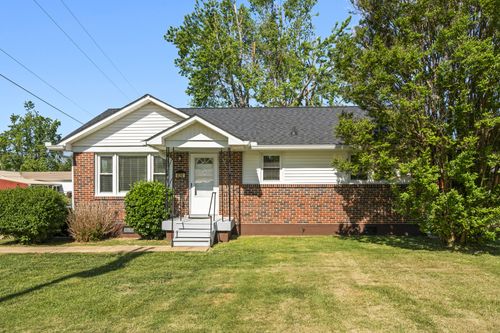424 Kimmins St, Hohenwald, TN, 38462-1051 | Card Image