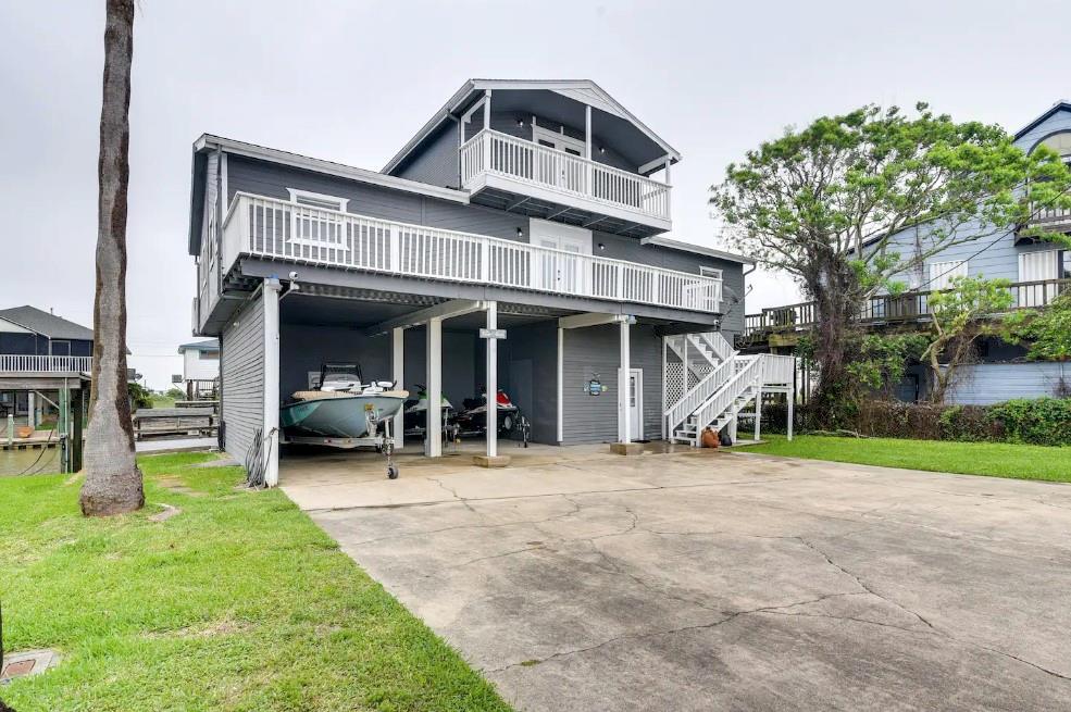 Redfish Ln, Freeport, TX 77541